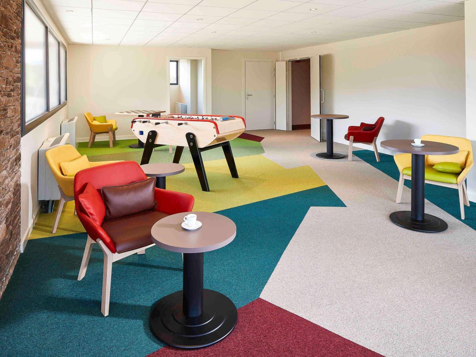 Ibis Styles Nord Hotel 3*